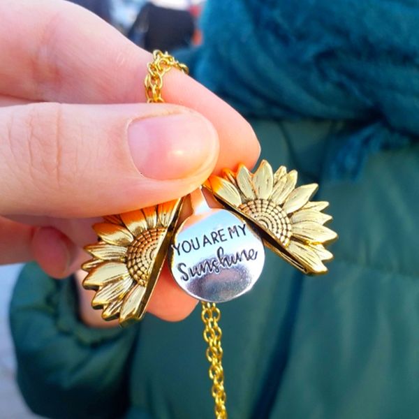 navel bell button rings you are my sunshine open locket sunflower pendant necklace boho jewelry friendship gifts bff letter collier 230830, Silver
navel bell button rings you are my sunshine open locket sunflower pendant necklace boho jewelry friendship gifts bff letter collier 230830, Silver