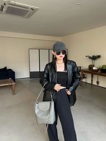 handbag women designer bag bucket bag shoulder bags designers sales leather old flower bucket bag famous drawstring handbags cross body purs
handbag women designer bag bucket bag shoulder bags designers sales leather old flower bucket bag famous drawstring handbags cross body purs