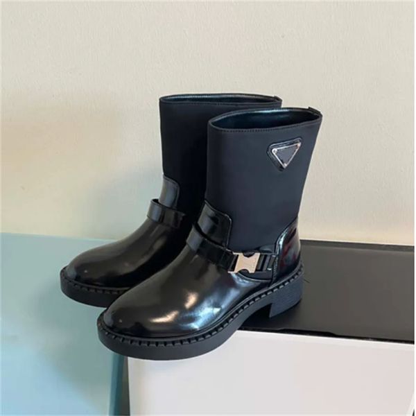 new black leather chelsea boots platform sliders on round boots flat boots chunky mid-calf boots luxury designer high lady cavalier boots
new black leather chelsea boots platform sliders on round boots flat boots chunky mid-calf boots luxury designer high lady cavalier boots