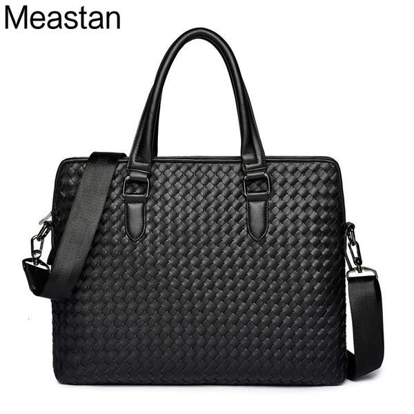 briefcases the male cross braided bag handbag briefcase bag casual fashion weave leather men business bags shoulder lapbags 230830
briefcases the male cross braided bag handbag briefcase bag casual fashion weave leather men business bags shoulder lapbags 230830