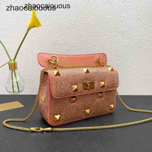 outdoor lady's valeentino feeling bag portable grade luxury bag small classic high with trendy full diamond crystal autumn rivet single
outdoor lady's valeentino feeling bag portable grade luxury bag small classic high with trendy full diamond crystal autumn rivet single