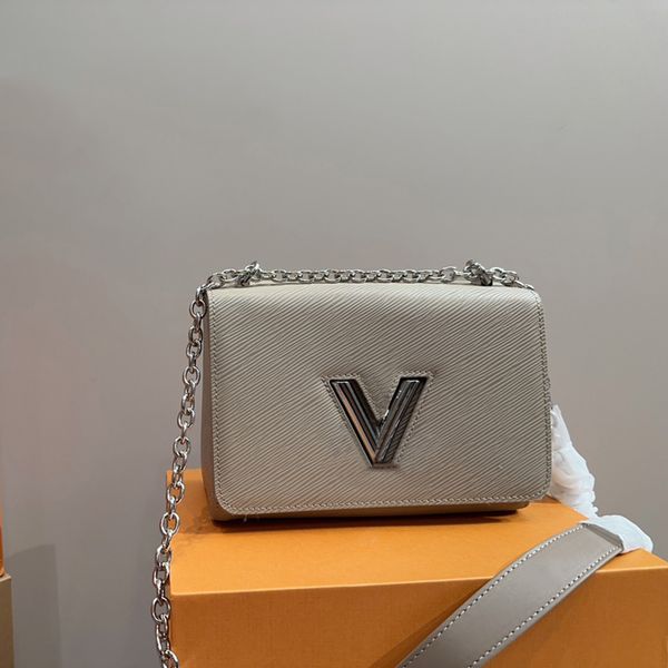 2023 twist leather designer women shoulder bags v lock flap chain handbags twists woman crossbody bag lady pochette tote middle size black h
2023 twist leather designer women shoulder bags v lock flap chain handbags twists woman crossbody bag lady pochette tote middle size black h