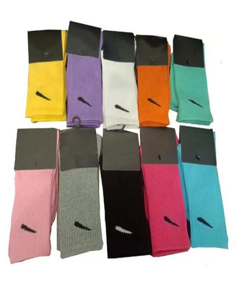 fashion designers mens womens socks five pair xury sports winter black and white grey mesh letter printed tiger head sock embroidery cotton
fashion designers mens womens socks five pair xury sports winter black and white grey mesh letter printed tiger head sock embroidery cotton