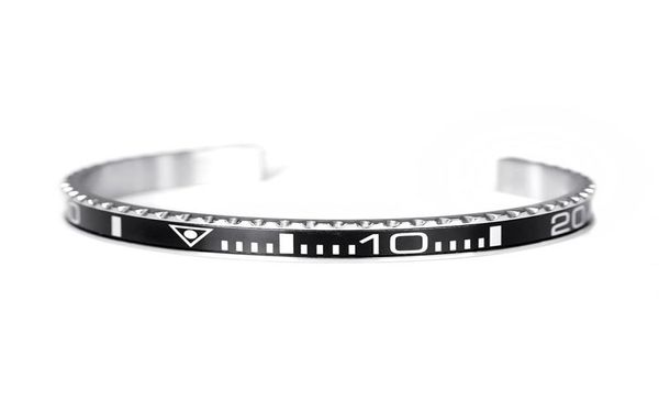 classic silver plated speedometer official dia men cuff bracelet bangles in 316l stainless steel speedometer bezel bracelet men je9953672, Golden;silver
classic silver plated speedometer official dia men cuff bracelet bangles in 316l stainless steel speedometer bezel bracelet men je9953672, Golden;silver