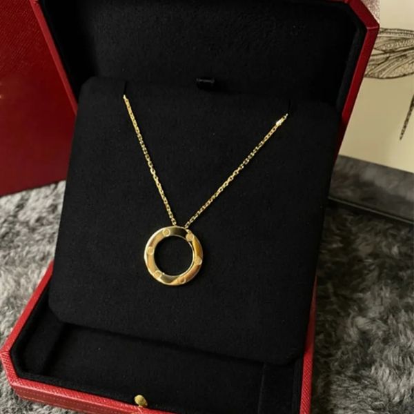 designer necklace designer for women clover necklace fashion noble and elegant temperament titanium steel alloy plating three colors necklac, Silver
designer necklace designer for women clover necklace fashion noble and elegant temperament titanium steel alloy plating three colors necklac, Silver