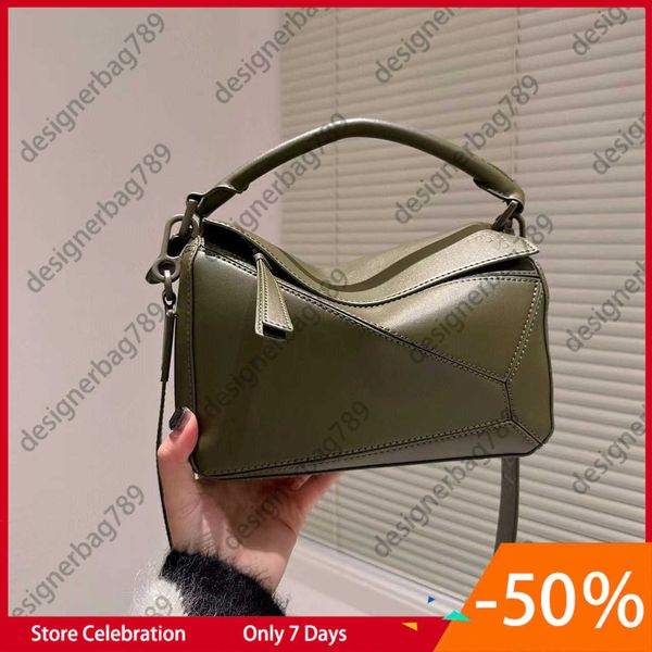 designer macaron bag lowe women's puzzle series handheld one shoulder crossbody bag fashion first layer cow leather geometry handbag
designer macaron bag lowe women's puzzle series handheld one shoulder crossbody bag fashion first layer cow leather geometry handbag