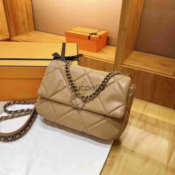 designer channel cc bag handbags beach crossbody the tote shoulder bag luxurys fashion brands man woman large capacity khaki leather messeng
designer channel cc bag handbags beach crossbody the tote shoulder bag luxurys fashion brands man woman large capacity khaki leather messeng