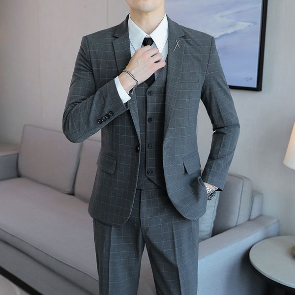 men's suits blazers high-end men's suit suit vest trousers stylish and handsome 3/2 piece set acetate four seasons smart casual we, White;black
men's suits blazers high-end men's suit suit vest trousers stylish and handsome 3/2 piece set acetate four seasons smart casual we, White;black