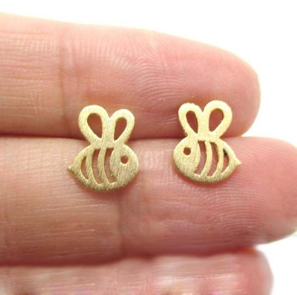 fashion bees stud earrings lovely hollow out the stud earring obesity3983746, Golden;silver
fashion bees stud earrings lovely hollow out the stud earring obesity3983746, Golden;silver