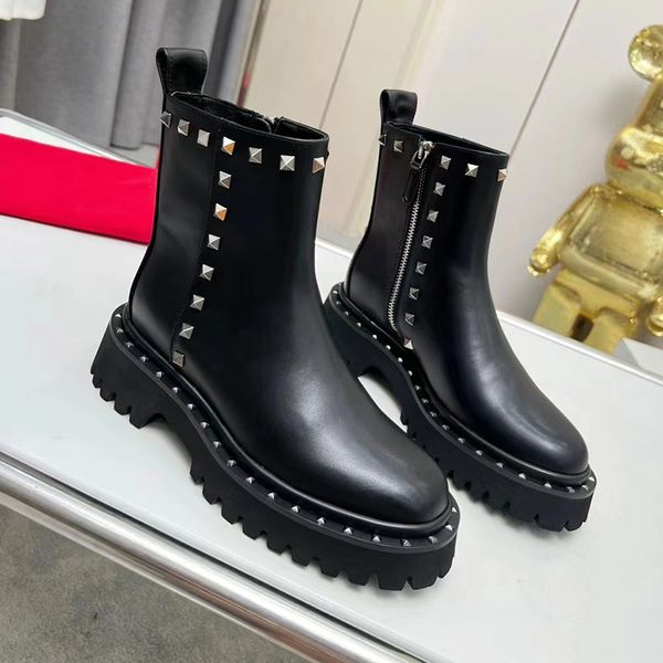 designer boots martin wicker nails leather biker boots black simple strap zipper fashion platform boots with box
designer boots martin wicker nails leather biker boots black simple strap zipper fashion platform boots with box