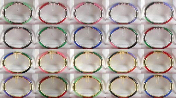 whole multicolor green black red purple pink jade agate 18kgp clasp bangle bracelet5784872
whole multicolor green black red purple pink jade agate 18kgp clasp bangle bracelet5784872