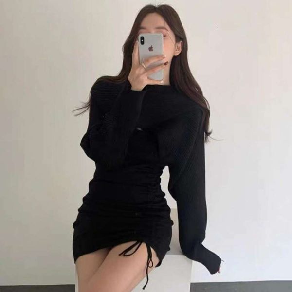 autumn and winter design irregular short sweater dress hip drawstring an adjustable for women, White;black
autumn and winter design irregular short sweater dress hip drawstring an adjustable for women, White;black