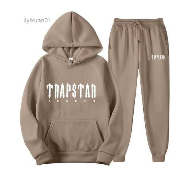 tracksuit trapstars brand printed sportswear men's t shirts 16 colors warm two pieces set loose hoodie sweatshirt pants jogging sweate, Black
tracksuit trapstars brand printed sportswear men's t shirts 16 colors warm two pieces set loose hoodie sweatshirt pants jogging sweate, Black