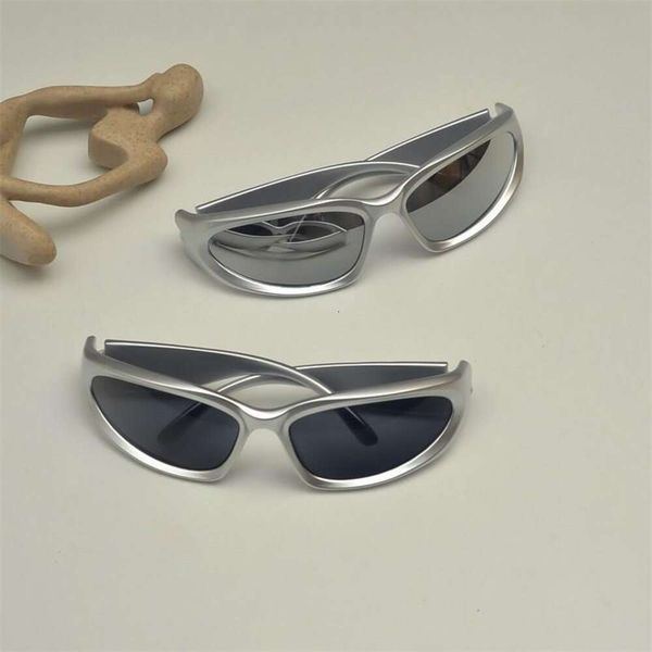 mercury mirror sunglasses punk for men and women trendy street s function style vintage, White;black
mercury mirror sunglasses punk for men and women trendy street s function style vintage, White;black