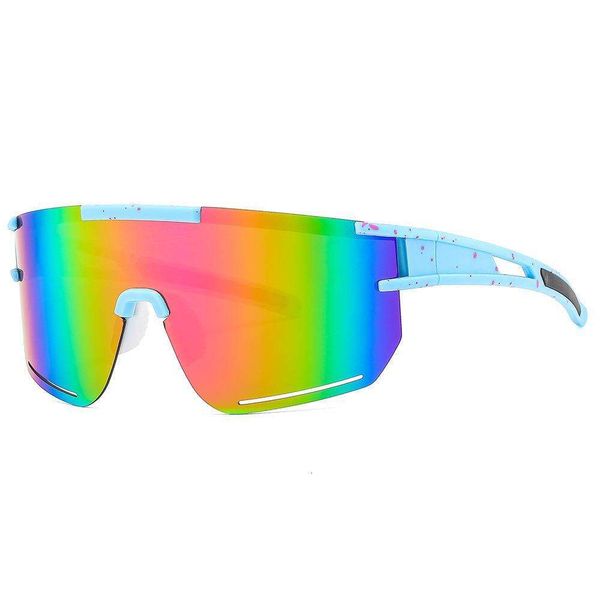 fashioned sunglasses for men and women windproof bicycle glasses wholesale riding outdoor sports, White;black
fashioned sunglasses for men and women windproof bicycle glasses wholesale riding outdoor sports, White;black
