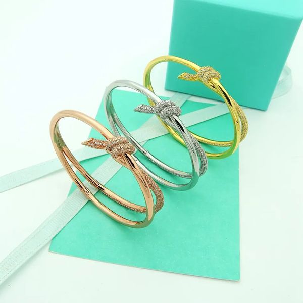 ring designer bracelet designer earrings designer necklace the latest models of noble and elegant gold-plated, rose gold-plated, silver-plat, Black
ring designer bracelet designer earrings designer necklace the latest models of noble and elegant gold-plated, rose gold-plated, silver-plat, Black