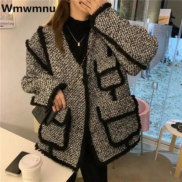 women's wool blends autumn winter coat korean fashion retro short jackets v-neck tweed fringe jaquetas street style splicing loose oute, Black
women's wool blends autumn winter coat korean fashion retro short jackets v-neck tweed fringe jaquetas street style splicing loose oute, Black