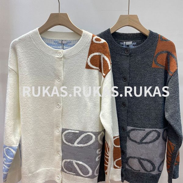 lazy sweater coat casual fashion crewneck sweater cardigan women autumn winter 2023 new luxury brand design sense of lean texture knitwear, White;black
lazy sweater coat casual fashion crewneck sweater cardigan women autumn winter 2023 new luxury brand design sense of lean texture knitwear, White;black
