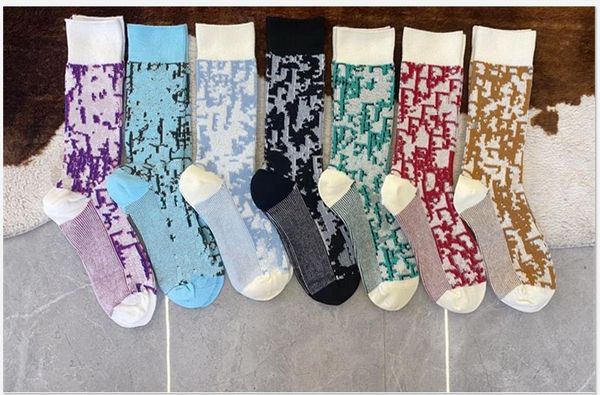 designer cotton socks for women fashion autumn winter ladies girls streetwear hosiery sports letter printed knee sock stocking dropship, Black;white
designer cotton socks for women fashion autumn winter ladies girls streetwear hosiery sports letter printed knee sock stocking dropship, Black;white