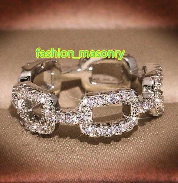 fashion brand designer band rings for women silver shining crystal ring party wedding jewelry with cz bling diamond stone
fashion brand designer band rings for women silver shining crystal ring party wedding jewelry with cz bling diamond stone
