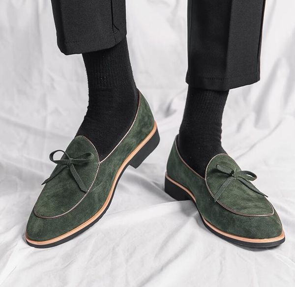 designer men dress shoes genuine leather suede metal luxury brand mens loafers moccasins breathable casual shoes driving shoe size: eu39-44, Black
designer men dress shoes genuine leather suede metal luxury brand mens loafers moccasins breathable casual shoes driving shoe size: eu39-44, Black