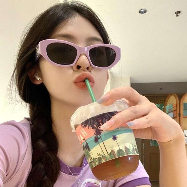 title dopamine purple sunglasses high end girl glasses anti violet cat eye colored, White;black
title dopamine purple sunglasses high end girl glasses anti violet cat eye colored, White;black