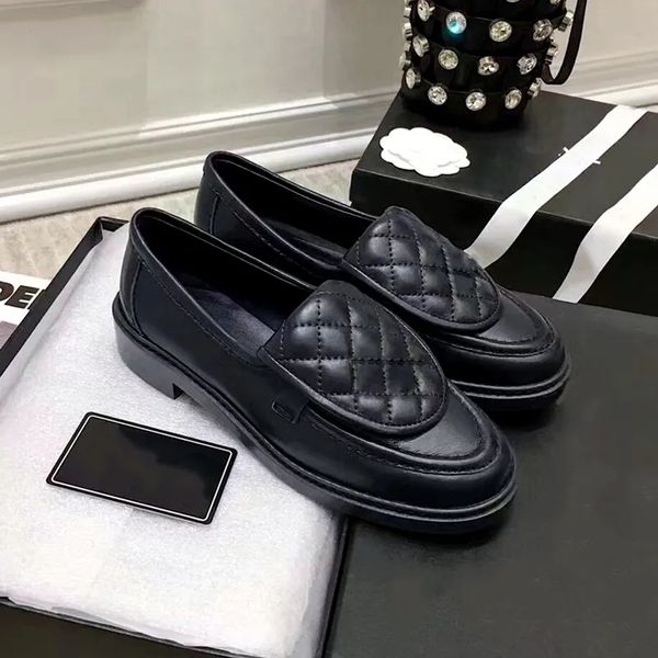 high-quality women's casual shoes designer leather small fragrance rhomboid check loafers fashion embroidery low heel comfortable buckl, Black
high-quality women's casual shoes designer leather small fragrance rhomboid check loafers fashion embroidery low heel comfortable buckl, Black