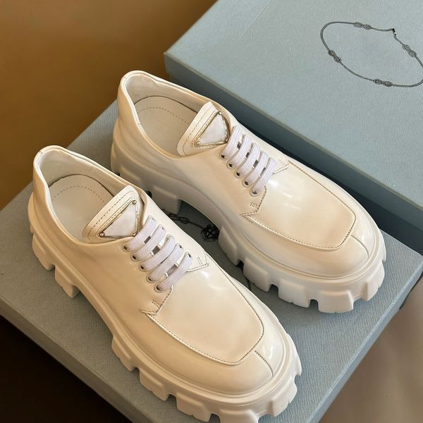 autumn and winter classic platform loafers leather casual shoes platform shoes comfortable fashion shoes women's brand shoes factory la, Black
autumn and winter classic platform loafers leather casual shoes platform shoes comfortable fashion shoes women's brand shoes factory la, Black