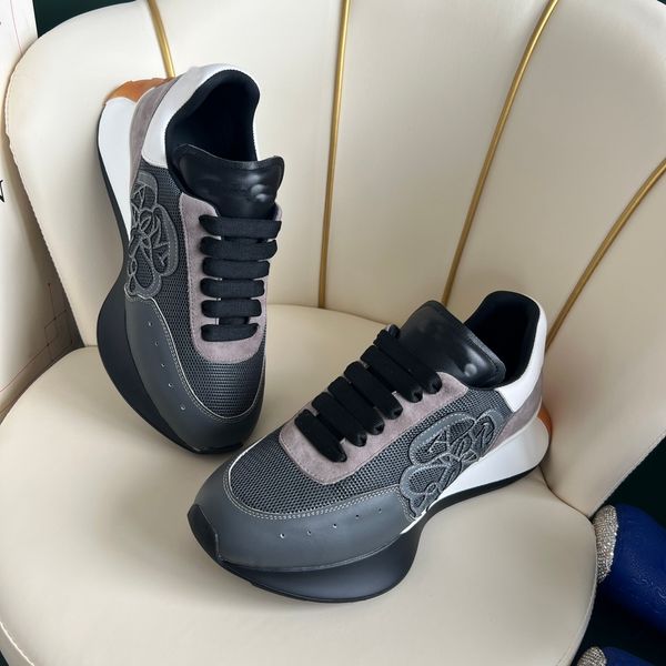 designer woman shoe leather lace up men fashion platform oversized sneakers mens womens luxury velvet suede casual shoes chaussures de espad, Black
designer woman shoe leather lace up men fashion platform oversized sneakers mens womens luxury velvet suede casual shoes chaussures de espad, Black