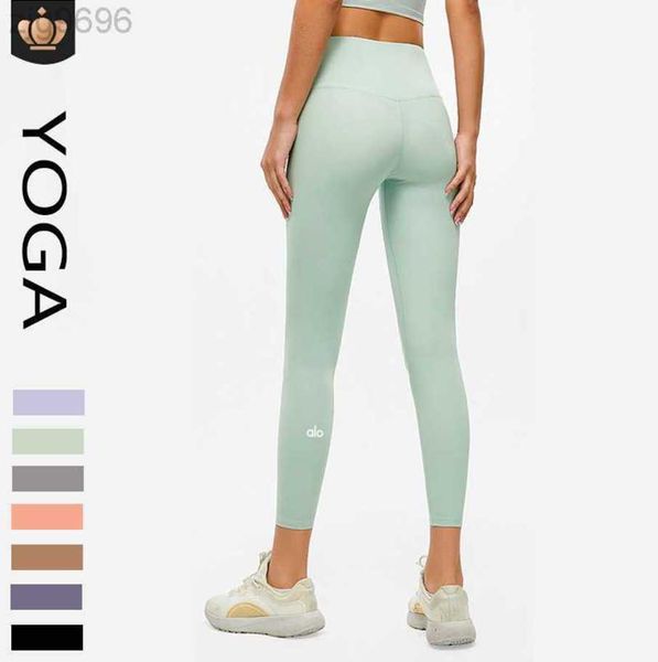 2023 desginer al yoga pants women's thin high waist no awkwardness thread tight capris nude feel skincare sports fitness pants, Black
2023 desginer al yoga pants women's thin high waist no awkwardness thread tight capris nude feel skincare sports fitness pants, Black