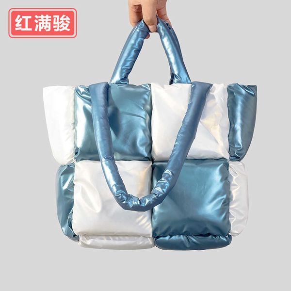 new colored down cotton suit tote bag soft square filled cotton handheld women's bag space cotton one shoulder crossbody bag 230831
new colored down cotton suit tote bag soft square filled cotton handheld women's bag space cotton one shoulder crossbody bag 230831