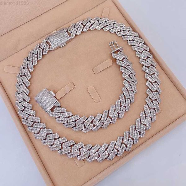 iced out vvs1 moissanite diamond gold cuban link chain necklace cuban chain gold, Silver
iced out vvs1 moissanite diamond gold cuban link chain necklace cuban chain gold, Silver