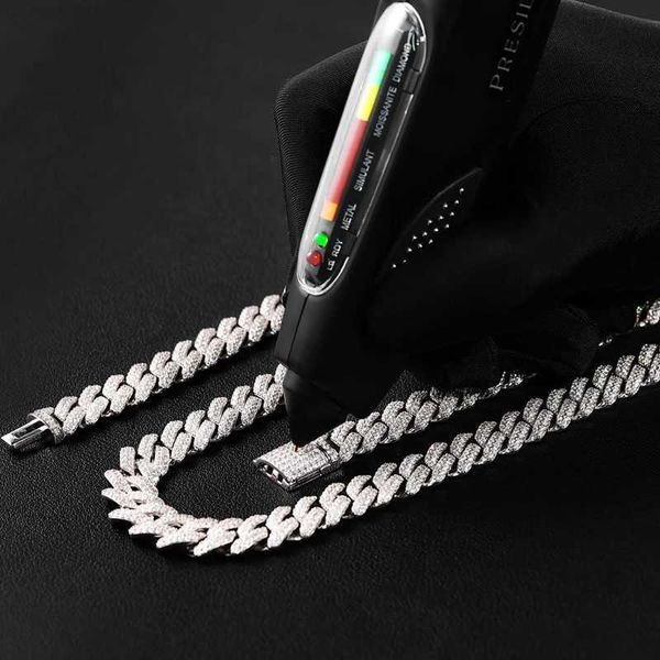 smn51 selling 925 sterling silver jewellery 6mm pass diamond tester iced out hip hop vvs1 moissanite cuban chain necklace
smn51 selling 925 sterling silver jewellery 6mm pass diamond tester iced out hip hop vvs1 moissanite cuban chain necklace