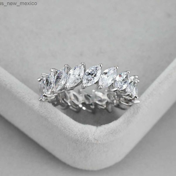 band rings marquise cut full stone ring silver color white crystal horse eye wedding rings for women engagement ring vintage jewelry r230831
band rings marquise cut full stone ring silver color white crystal horse eye wedding rings for women engagement ring vintage jewelry r230831