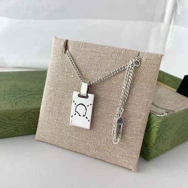 fashion designer necklace for men and women lovers necklace for party birthday gift with box great great great, Silver
fashion designer necklace for men and women lovers necklace for party birthday gift with box great great great, Silver