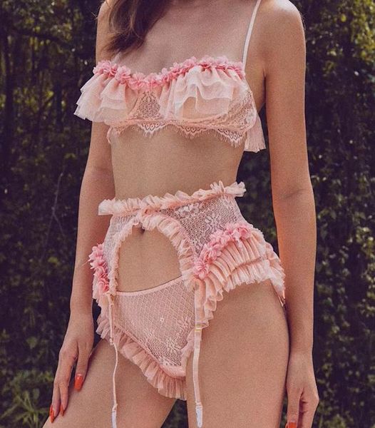 bra and panty sets with suspender garter open lace flower mesh see through women lingerie sleep wear 3 pieces1973612, Red;black
bra and panty sets with suspender garter open lace flower mesh see through women lingerie sleep wear 3 pieces1973612, Red;black