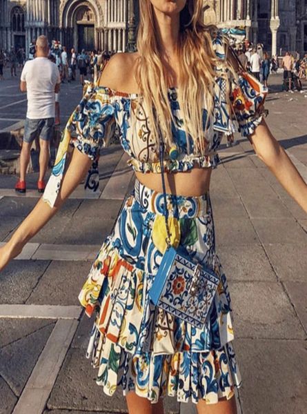 new luxury women two piece sets scoop neck short sleeve ruffle skirt female printed two piece sets women runway suit e424721965, White
new luxury women two piece sets scoop neck short sleeve ruffle skirt female printed two piece sets women runway suit e424721965, White