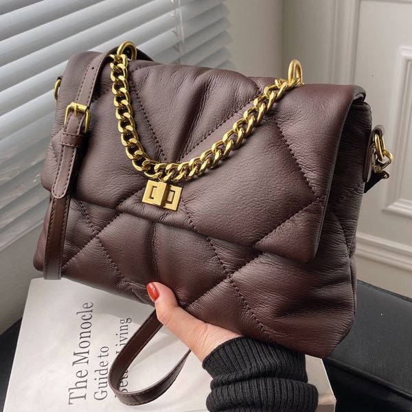 evening bags texture bag female fashion autumn and winter diamond crossbody soft leather chain big 230831
evening bags texture bag female fashion autumn and winter diamond crossbody soft leather chain big 230831