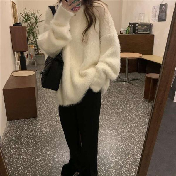 autumn and sweater winter design thick pure color imitation mink velvet soft glutinous womens loose, White;black
autumn and sweater winter design thick pure color imitation mink velvet soft glutinous womens loose, White;black