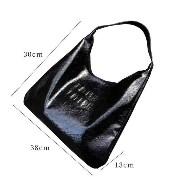 outdoor tote high capacity tote bag texture fashion shoulder bag tote for traveling miui bag bky1
outdoor tote high capacity tote bag texture fashion shoulder bag tote for traveling miui bag bky1