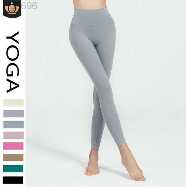 2023 desginer al yoga pants women's naked traceless abdominal tight fitness pants high waist raised hips no t thread peach hip sports t, Black
2023 desginer al yoga pants women's naked traceless abdominal tight fitness pants high waist raised hips no t thread peach hip sports t, Black