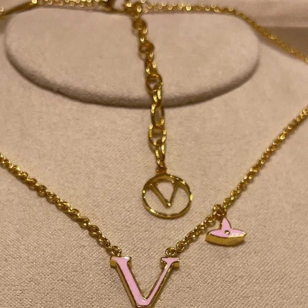 brand luxury designer necklaces pendants classics 18k gold letter choker pendant necklace chain men women cuban link jewelry gifts dtsm, Silver
brand luxury designer necklaces pendants classics 18k gold letter choker pendant necklace chain men women cuban link jewelry gifts dtsm, Silver