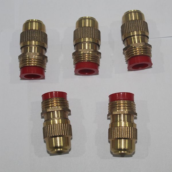 all copper adjustable bullet nozzle lawn irrigation garden nursery sprinkler automatic watering flower watering nozzle
all copper adjustable bullet nozzle lawn irrigation garden nursery sprinkler automatic watering flower watering nozzle