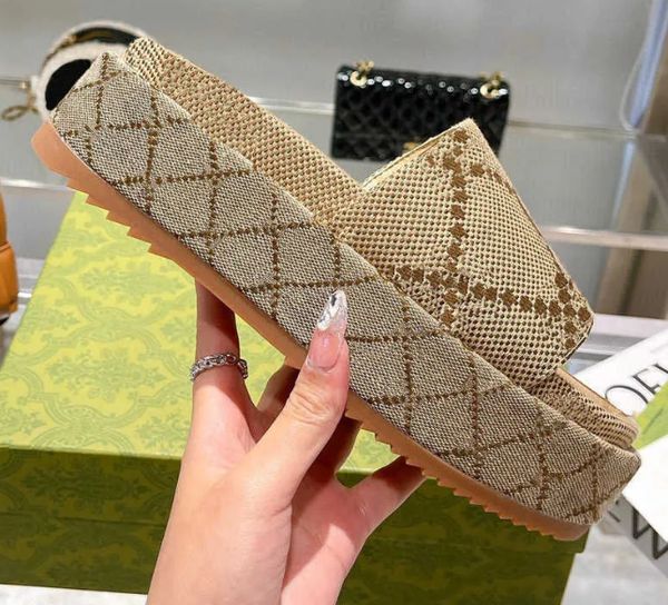 women paris designer slippers wedge pattern embroidery letters beach casual slides flip flops ladies platform thick bottom increase, Black
women paris designer slippers wedge pattern embroidery letters beach casual slides flip flops ladies platform thick bottom increase, Black
