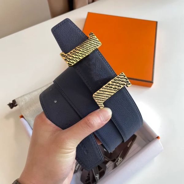 male and female belt designer luxury fashion classic can be matched with formal casual with box size 3.8cm, Black;brown
male and female belt designer luxury fashion classic can be matched with formal casual with box size 3.8cm, Black;brown
