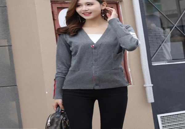 wholenew arrival thom brown sports casual sweatshirt riri lettering zipper cardiganblue and black gray hoodies4765004
wholenew arrival thom brown sports casual sweatshirt riri lettering zipper cardiganblue and black gray hoodies4765004