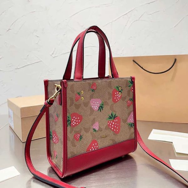 the tote bag lady famous designer bag classic women shopping handbag fashion handbag large capacity tote strawberry printing cro
the tote bag lady famous designer bag classic women shopping handbag fashion handbag large capacity tote strawberry printing cro