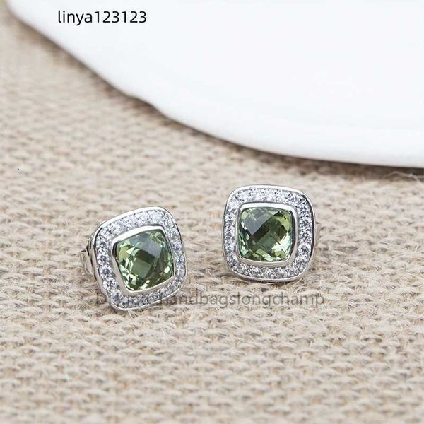 wedding elegant ladies earrings inlaid with party square zircon stud vintage jewelry for banquent women gift - green, Golden;silver
wedding elegant ladies earrings inlaid with party square zircon stud vintage jewelry for banquent women gift - green, Golden;silver
