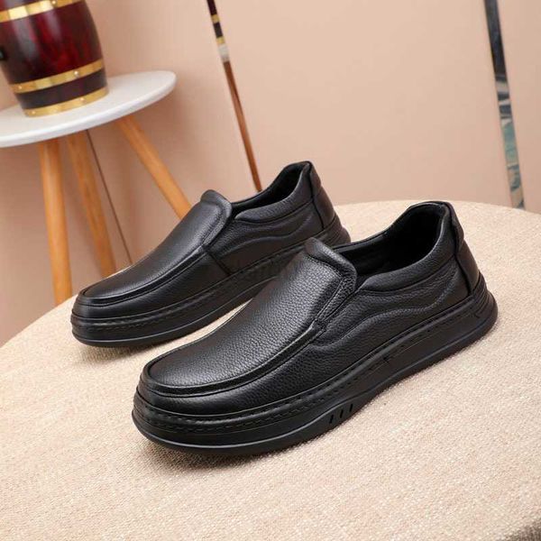 dress shoes soft sole breathable genuine leather shoes for men business casual fashion vintage shoes female cow leather shoes l0831, Black
dress shoes soft sole breathable genuine leather shoes for men business casual fashion vintage shoes female cow leather shoes l0831, Black