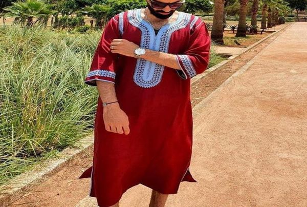 ethnic clothing muslim men jubba thobe long sleeve islamic embroidery vneck kimono robe abaya caftan dubai arab dress shirt whole6312236, Red
ethnic clothing muslim men jubba thobe long sleeve islamic embroidery vneck kimono robe abaya caftan dubai arab dress shirt whole6312236, Red